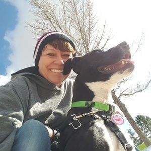 Meet your Posher, Tomi